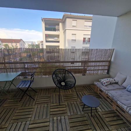 Chambre Privee T3 Saint Fons Экстерьер фото
